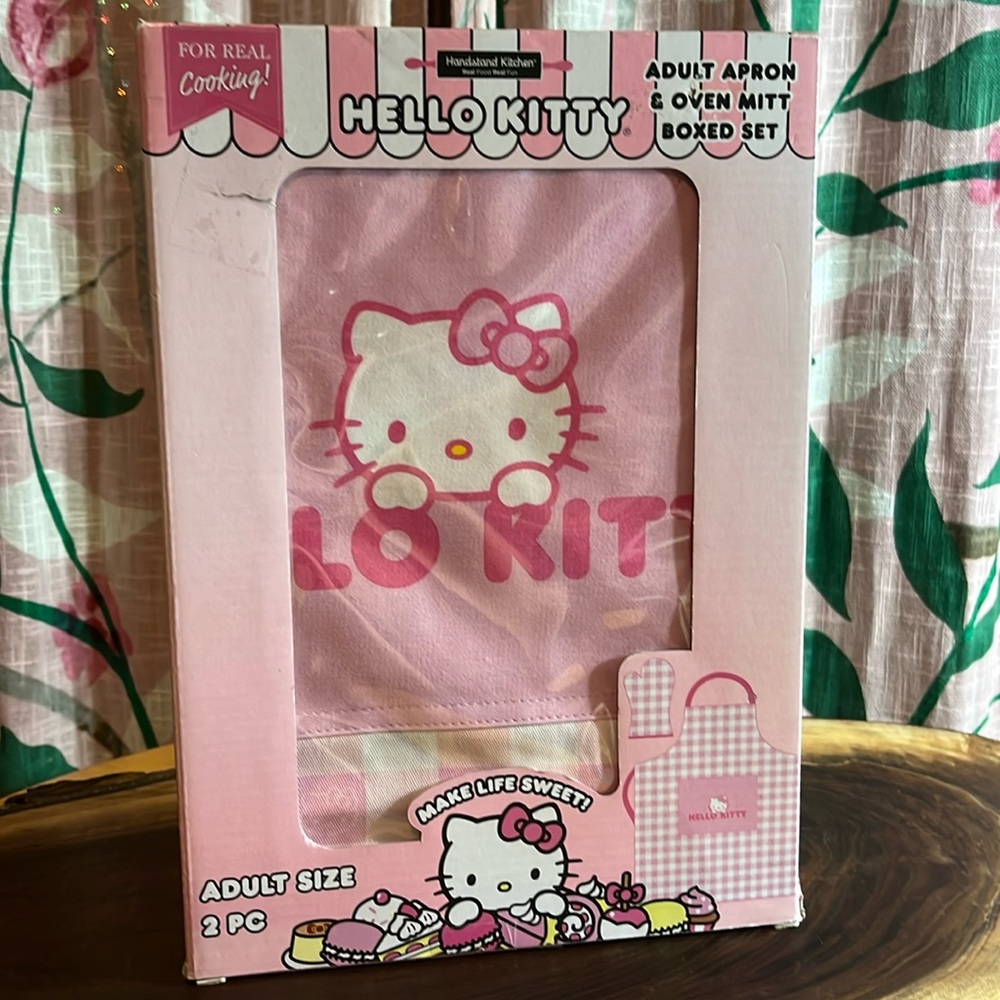 Hello Kitty 2PC Adult Size